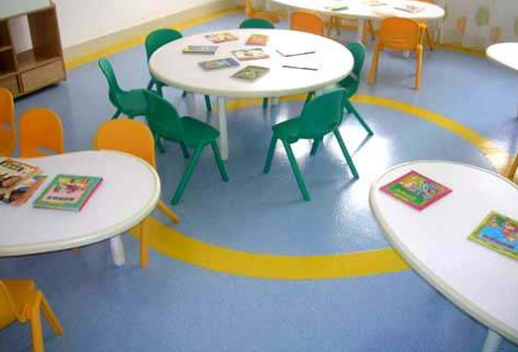 幼儿园室内地板-塑胶地板3.png