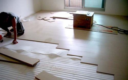 安装木地板